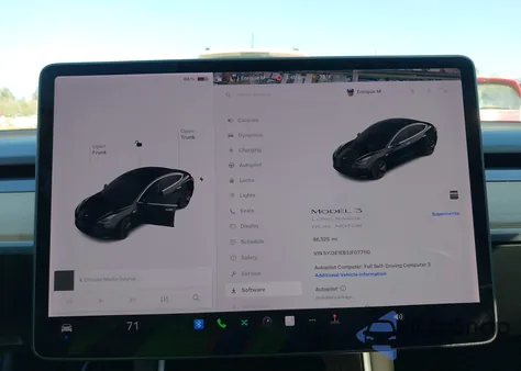 2018 Tesla Model 3 Long Range/Performance from USA, damaged, VIN 5YJ3E1EB3JF077110